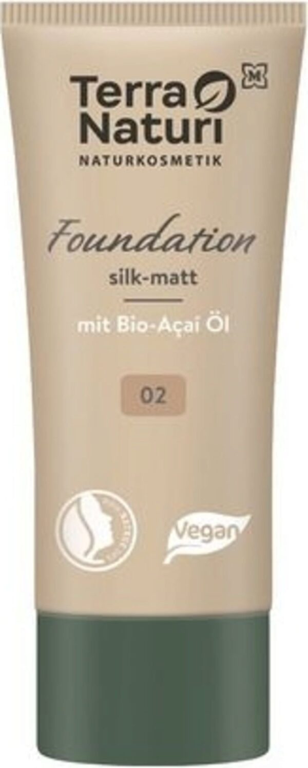 Terra Naturi Silk Matt Foundation - 02 - natural beige